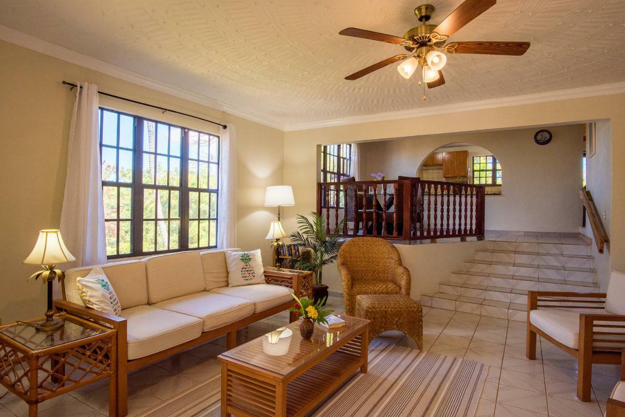 Bayview Vacation Apartments Spanish Town Exterior foto